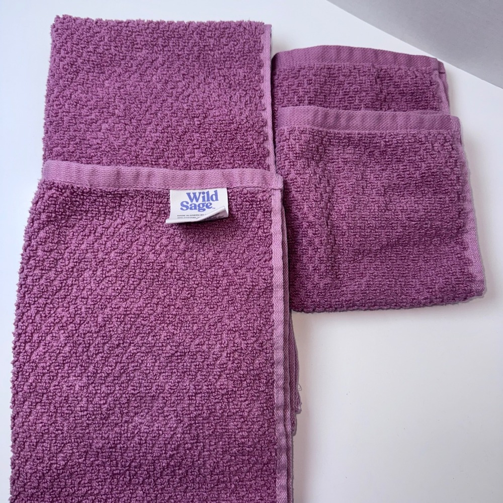 Wild Sage Towel Set Unisex OS Purple 4-Piece Cotton Blend Hand Washcloth Berry
